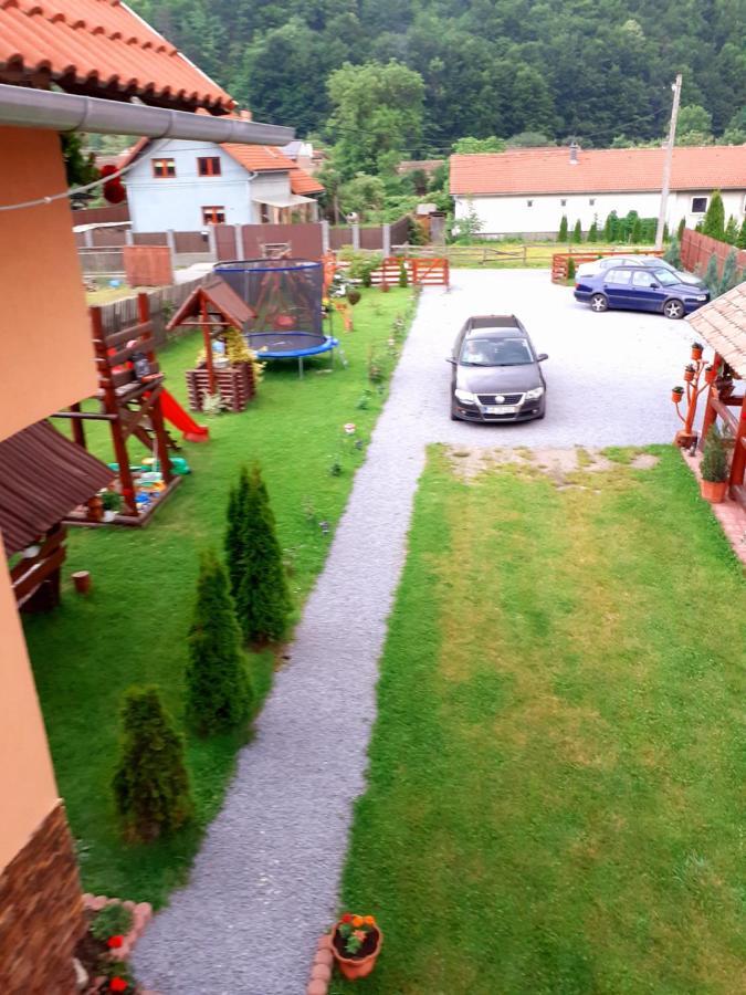 Casa De Oaspeti Cristian Praid Bilik gambar