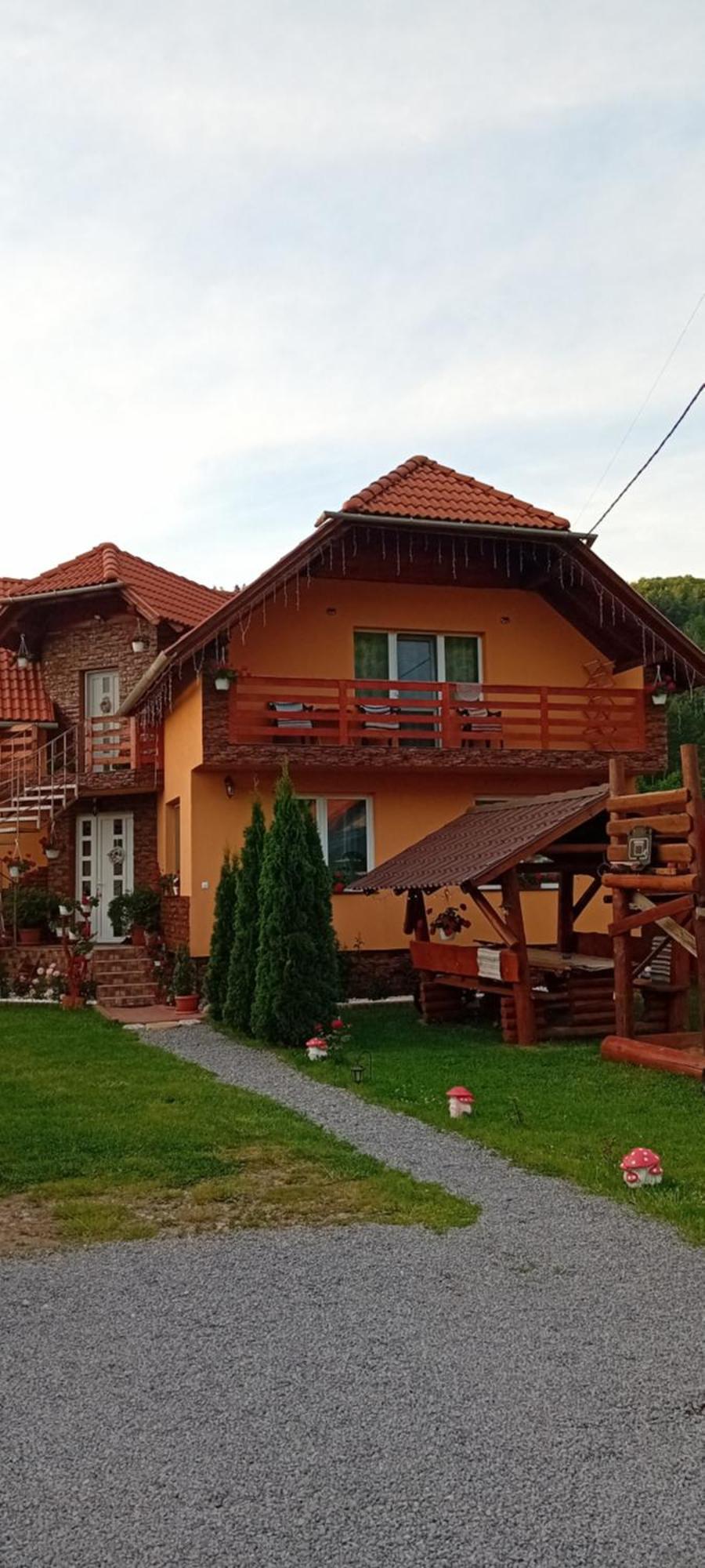 Casa De Oaspeti Cristian Praid Luaran gambar
